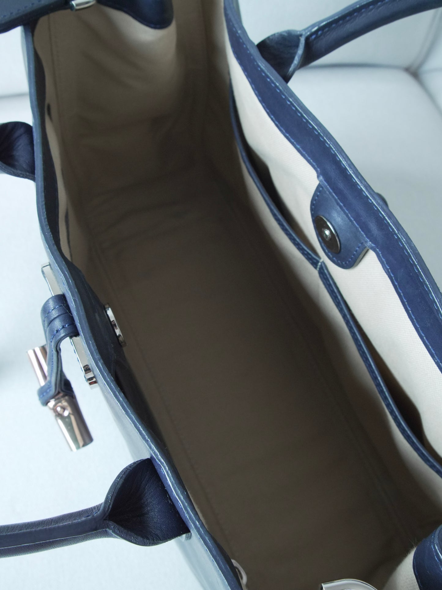 Longchamp Roseau en azul oscuro